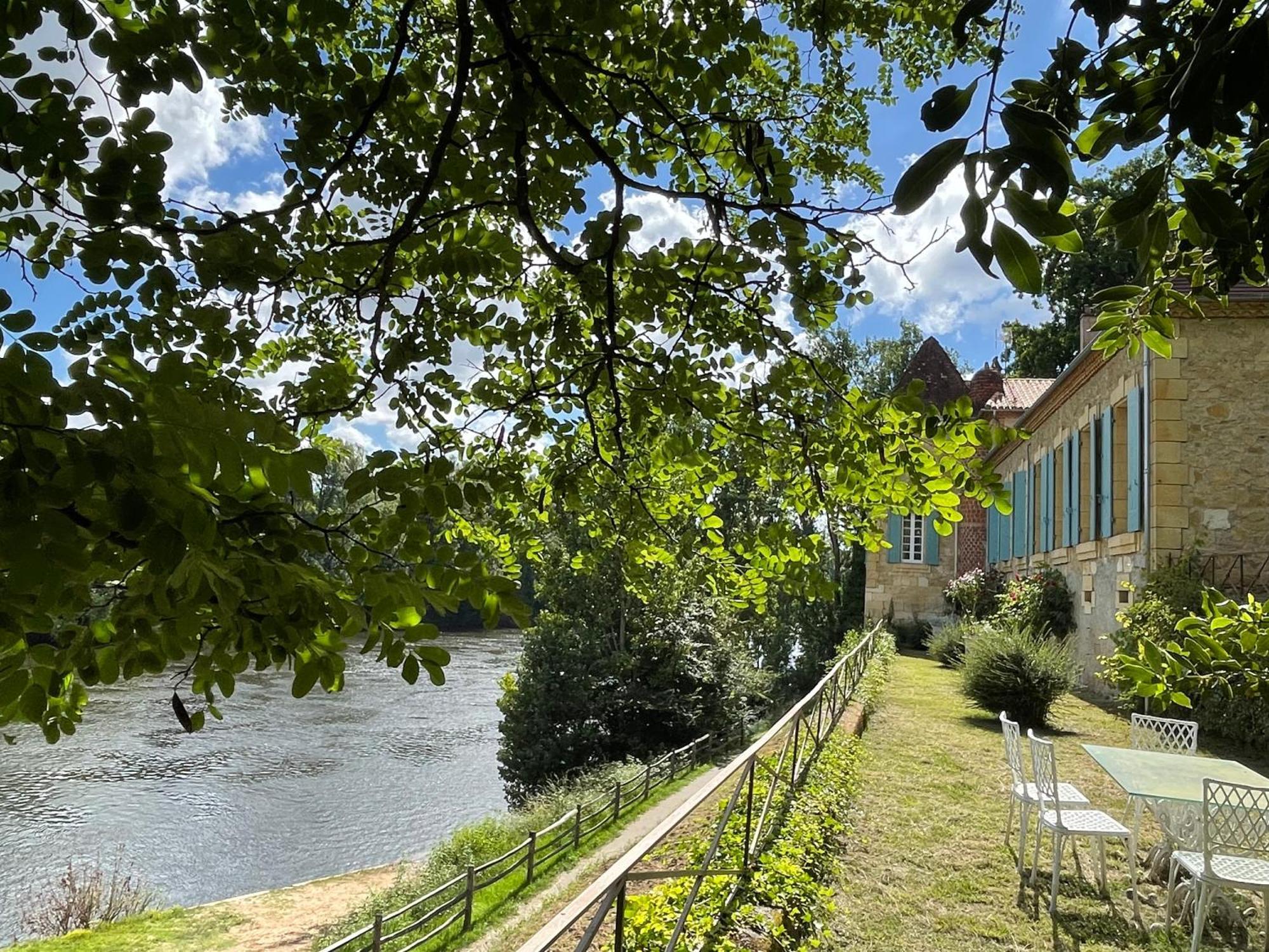 La Rebière d'Or, B&B et Gîte Mouleydier Exterior foto